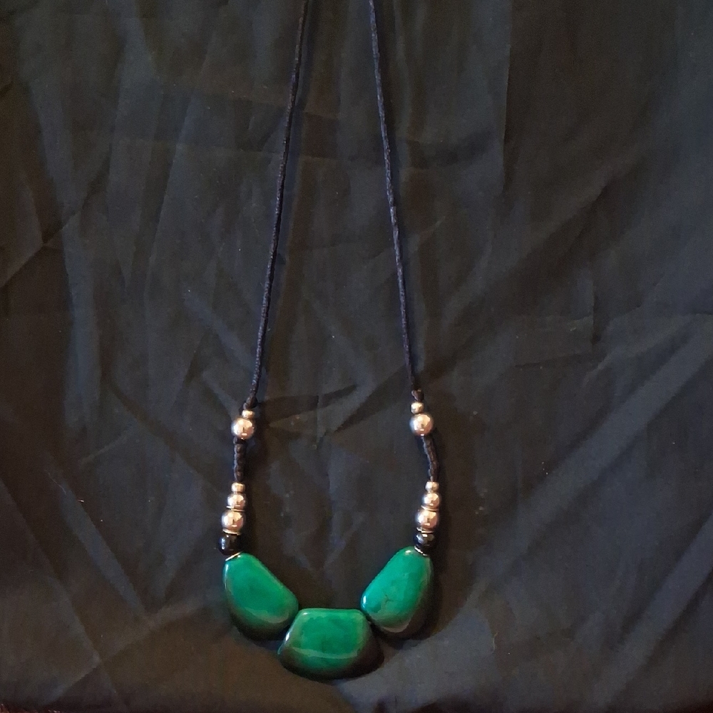 Green Stone Bead Necklace - Women Jewelry